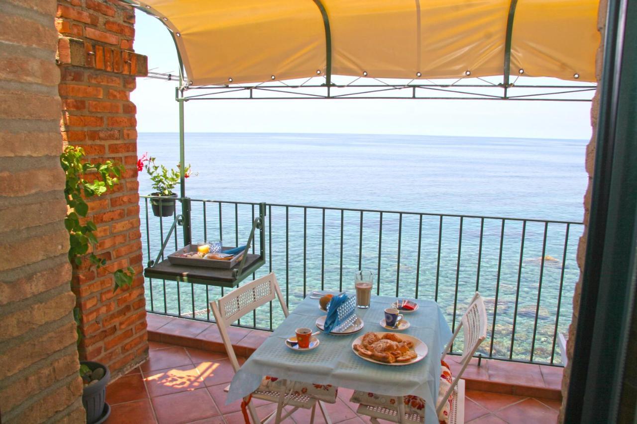 Bb Il Generale Bed & Breakfast ชิลลา ภายนอก รูปภาพ